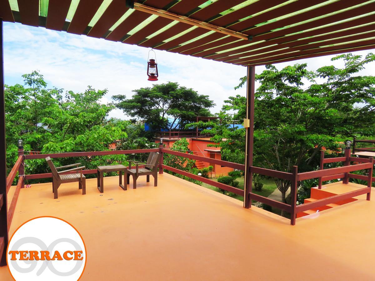 10 Billion Resort Samut Songkhram Esterno foto